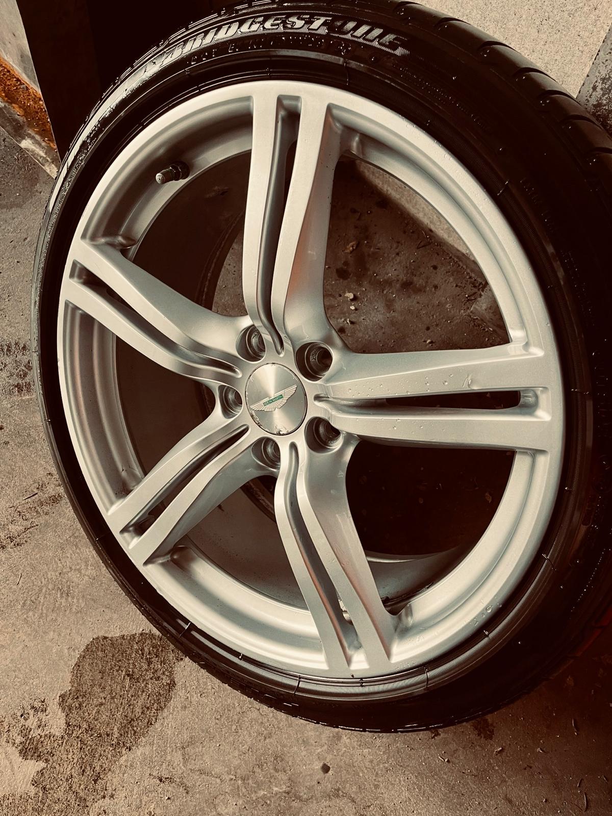 Pneus hiver: montage offert